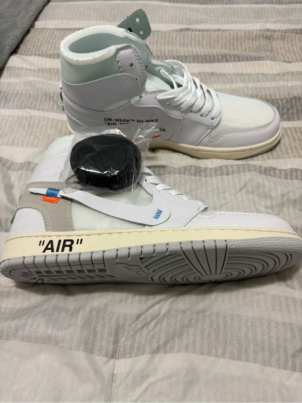 Jordan Low-Top Sneakers in White and Light Cream